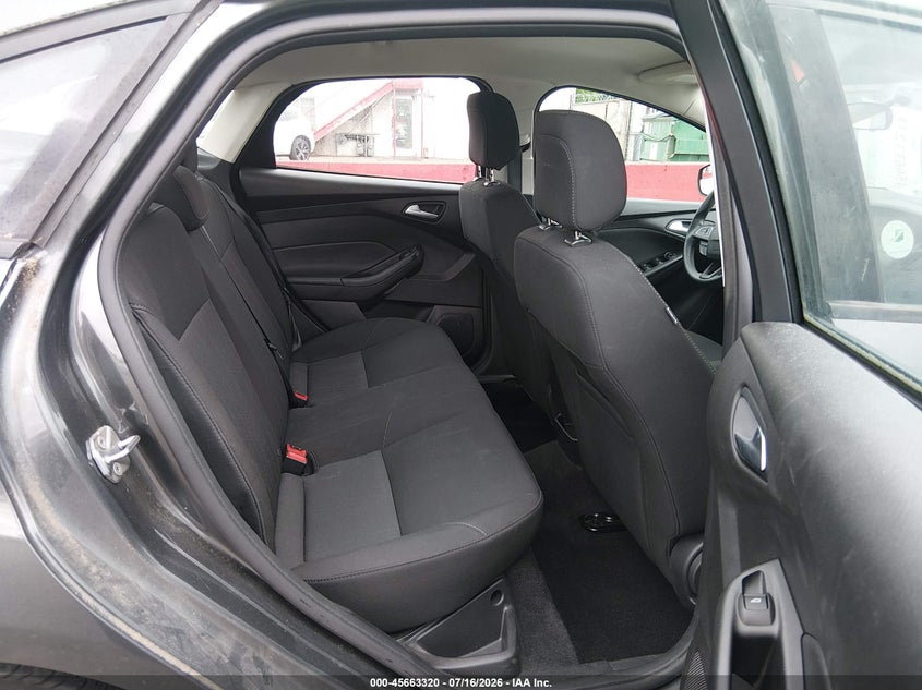 2018 Ford Focus VIN 1FADP3F28JL327436 IAAI salvage auction — NORMAL WEAR, SF97 (Oregon), sold $7,850 on 2026-08-26 (photo 8)