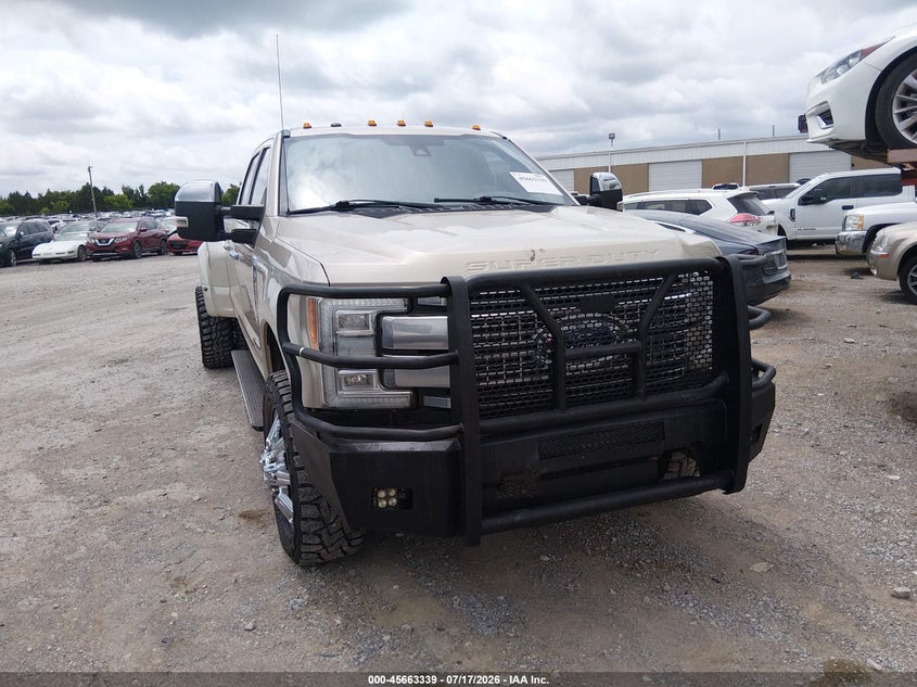 2017 Ford F350 VIN 1FT8W3DT2HEB22039 IAAI salvage auction — FRONT END, Clear (Oklahoma), sold $9,100 on 2026-07-29 (photo 1)