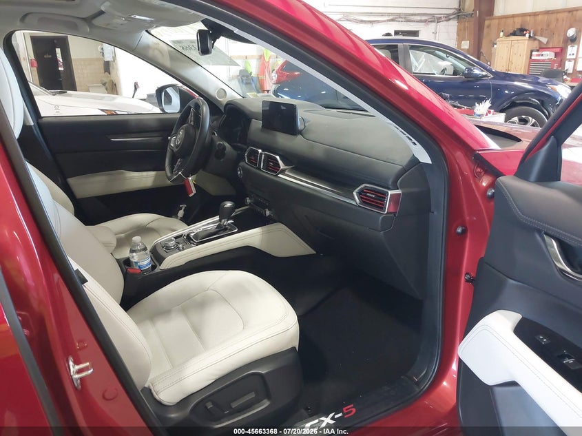 2023 Mazda Cx-5 VIN JM3KFBDM7P0164556 IAAI salvage auction — REAR END, Wait Title, sold $8,475 on 2026-08-30 (photo 5)