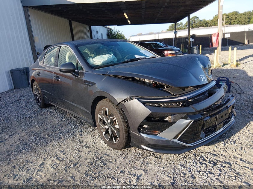 2025 Hyundai Sonata VIN KMHL64JA8SA451079 IAAI salvage auction — FRONT END, Certificate Of Destruction (Florida), sold $4,050 on 2026-07-24 (photo 1)