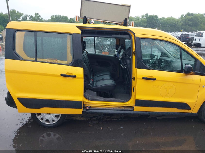 2023 Ford Transit VIN NM0GS9E24P1561567 IAAI salvage auction — NORMAL WEAR, Salvage Title, sold $225 on 2026-07-30 (photo 8)