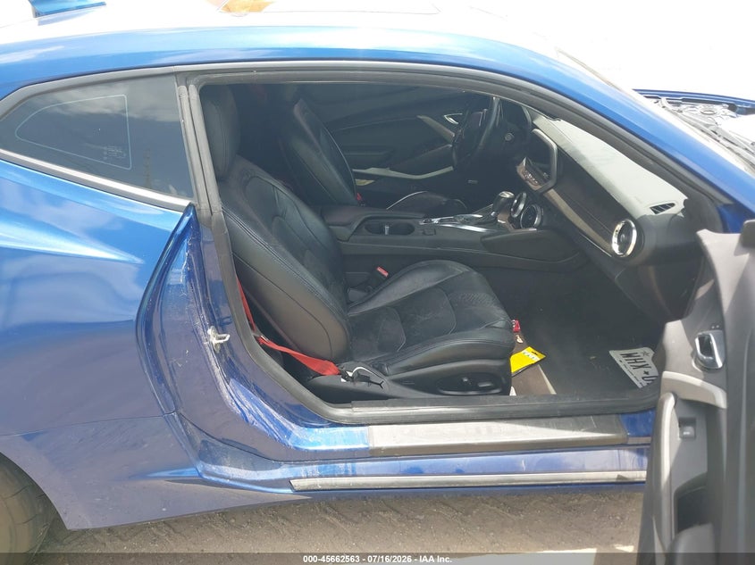 2021 Chevrolet Camaro VIN 1G1FF1R72M0141875 IAAI salvage auction — REPOSSESSION, Original (Texas), sold $7,350 on 2026-07-28 (photo 5)