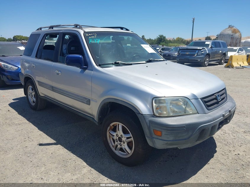 1999 Honda Cr-v VIN JHLRD1862XC021275 IAAI salvage auction — NORMAL WEAR, Clear - Dealer Only (California), sold $700 on 2026-07-30 (photo 1)