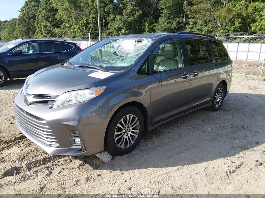2019 Toyota Sienna VIN 5TDYZ3DC7KS996606 IAAI salvage auction — FRONT END, Salvage Title, sold $7,600 on 2026-08-20 (photo 2)