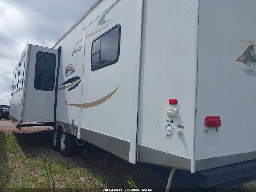 2012 Crossroads Ht355fk VIN 4V0TC3828CG002320 IAAI salvage auction — HAIL, Regular (South Dakota), sold $3,850 on 2026-09-22 (photo 3)