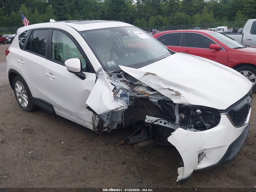 2014 Mazda Cx-5 VIN JM3KE4DY5E0357724 IAAI salvage auction — RIGHT FRONT, Clear (Massachusetts), sold $1,350 on 2026-07-31 (photo 6)
