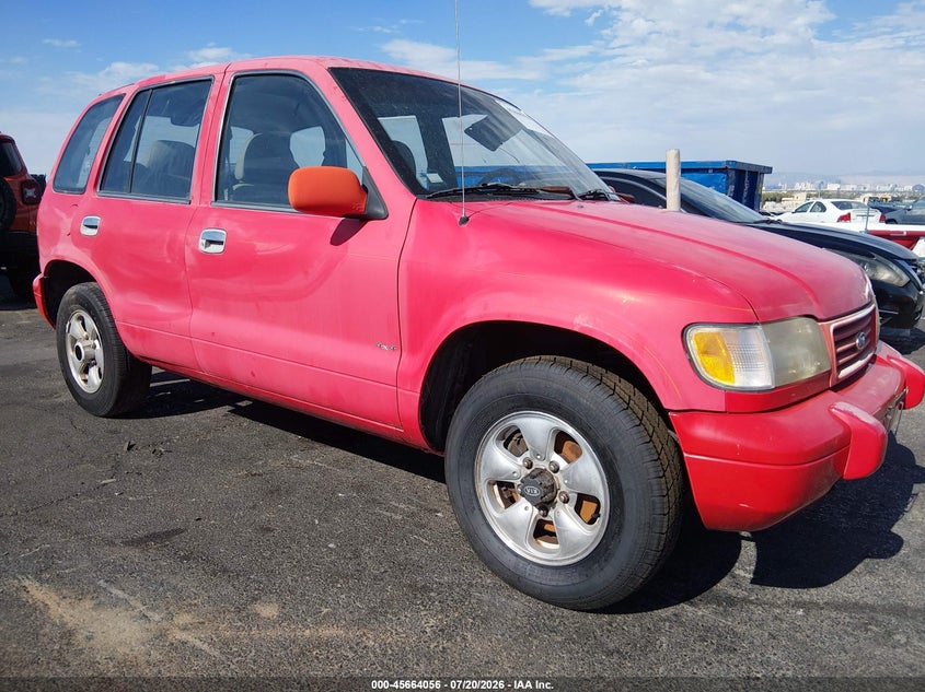 1996 Kia Sportage VIN KNDJA723XT5519114 IAAI salvage auction — NORMAL WEAR, Clear (Nevada), sold $125 on 2026-07-31 (photo 1)