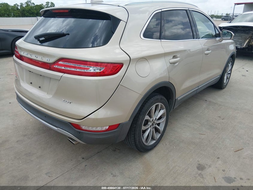 2017 Lincoln Mkc VIN 5LMCJ2C90HUL14387 IAAI salvage auction — NORMAL WEAR, Original (Texas), sold $1,050 on 2026-07-24 (photo 4)
