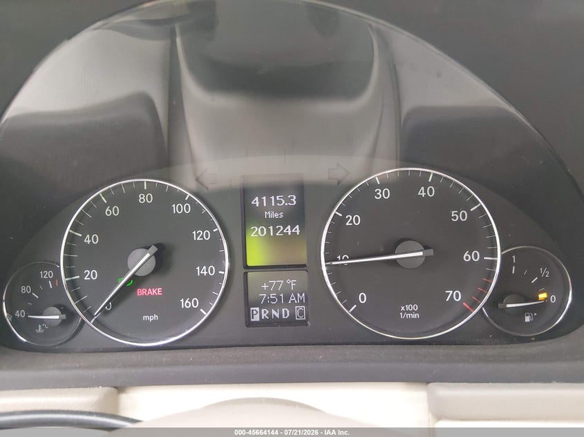2006 Mercedes-benz C-klasse VIN WDBRF92HX6F797990 IAAI salvage auction — SIDE, Salvage (Pennsylvania), sold $300 on 2026-08-14 (photo 7)
