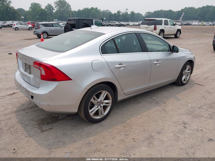 2015 Volvo S60 VIN YV126MFB4F1305070 IAAI salvage auction — FRONT END, Salvage Title, sold $1,500 on 2026-08-15 (photo 4)