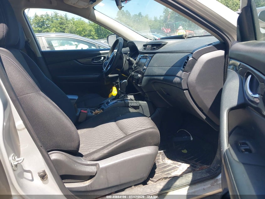 2018 Nissan Rogue sport VIN KNMAT2MT3JP621625 IAAI salvage auction — NORMAL WEAR, Clear (Mississippi), sold $375 on 2026-07-28 (photo 5)