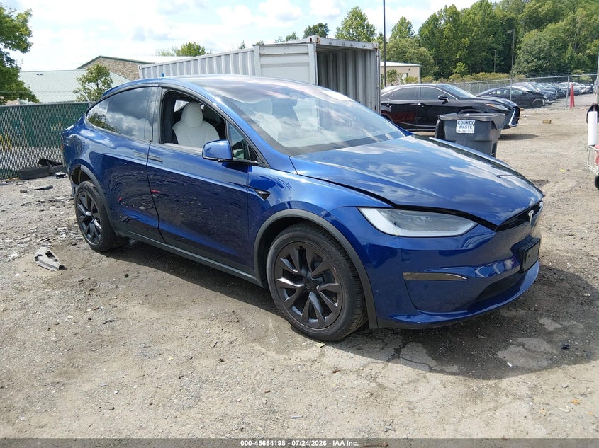 2024 Tesla Model x VIN 7SAXCDE59RF442178 — IAAI salvage auction photo