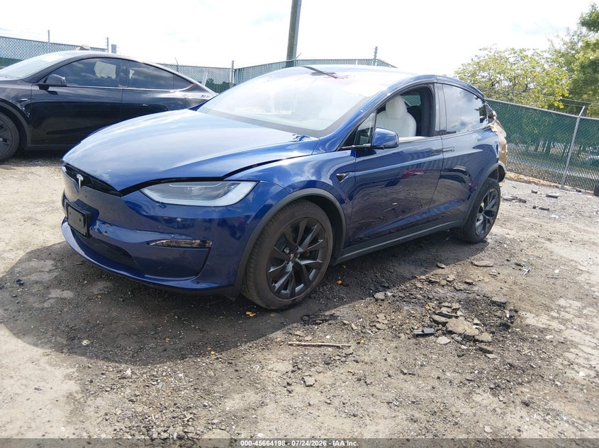 2024 Tesla Model x VIN 7SAXCDE59RF442178 IAAI salvage auction — REAR END, Wait Title, sold $19,000 on 2026-10-12 (photo 2)