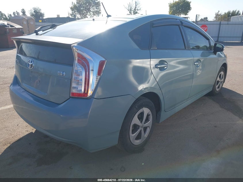 2013 Toyota Prius VIN JTDKN3DU5D1723965 IAAI salvage auction — NORMAL WEAR, Clear - Dealer Only (California), sold $925 on 2026-07-28 (photo 4)