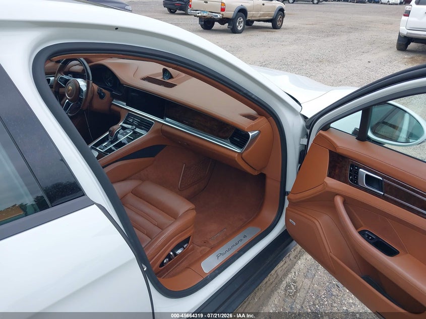 2018 Porsche Panamera VIN WP0AE2A72JL129130 IAAI salvage auction — WATER/FLOOD, Salvage Title, sold $18,200 on 2026-08-18 (photo 5)