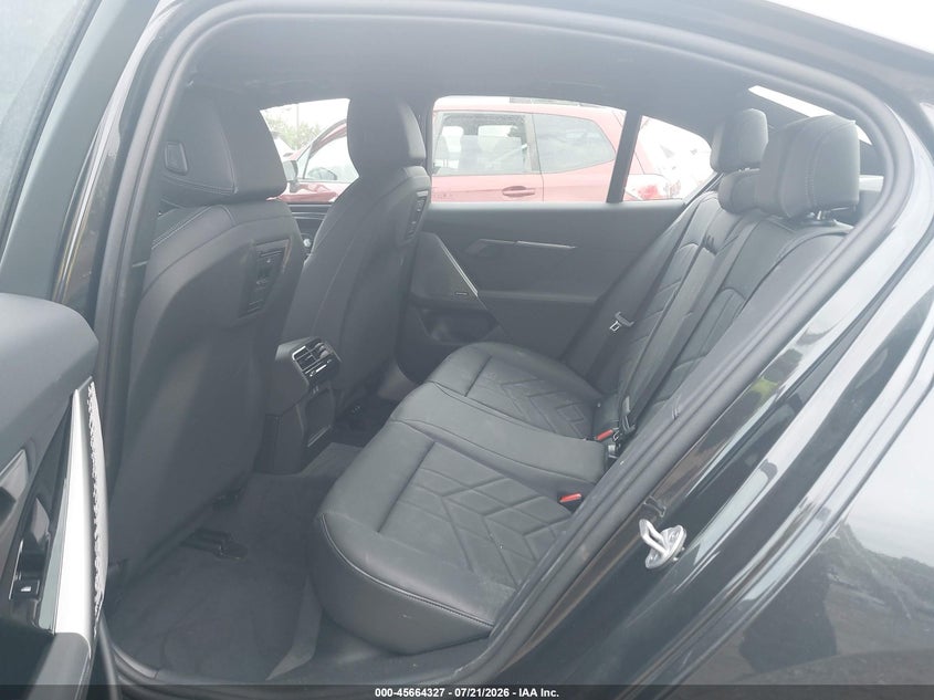2026 BMW 5er VIN WBA53FJ09TCW99255 IAAI salvage auction — FRONT & REAR, Salvage Title, sold $29,525 on 2026-08-24 (photo 8)