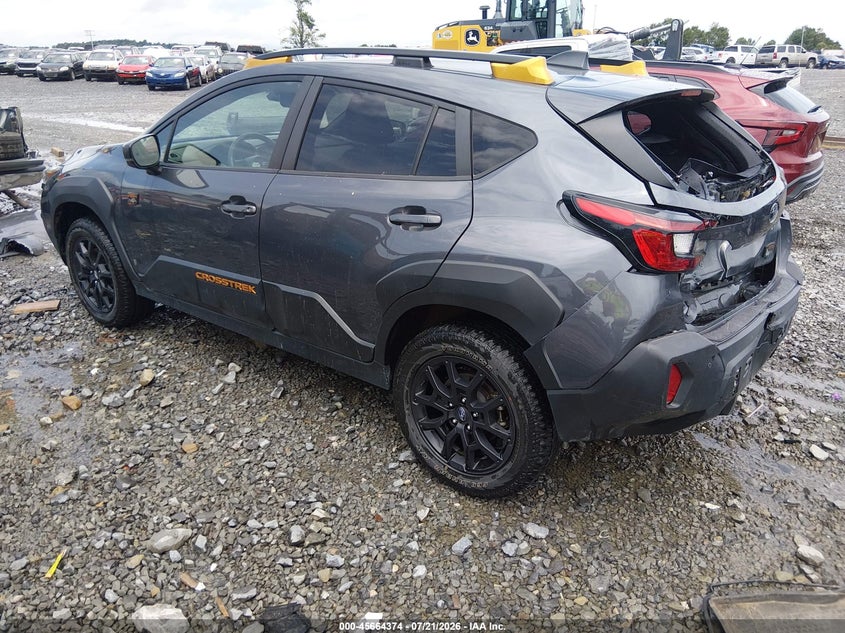 2024 Subaru Xv VIN 4S4GUHU60R3753695 IAAI salvage auction — REAR END, Salvage (West Virginia), sold $7,400 on 2026-08-26 (photo 3)