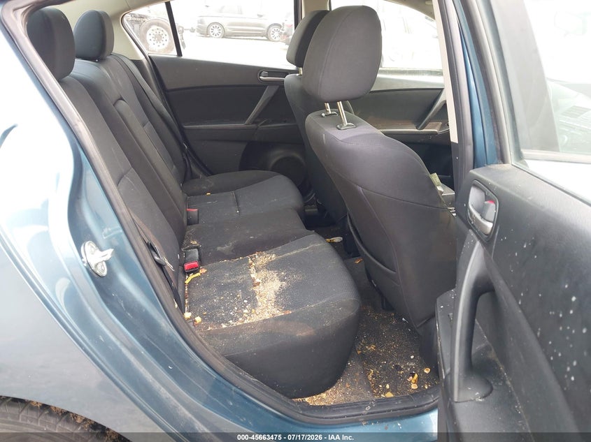 2010 Mazda 3 VIN JM1BL1SG0A1290025 IAAI salvage auction — NORMAL WEAR, Clear (Pennsylvania), sold $275 on 2026-07-29 (photo 8)