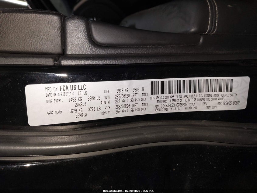 2017 Jeep Grand cherokee VIN 1C4RJFCGXHC769230 IAAI salvage auction — REAR END, Salvage Title, sold $7,200 on 2026-08-01 (photo 9)