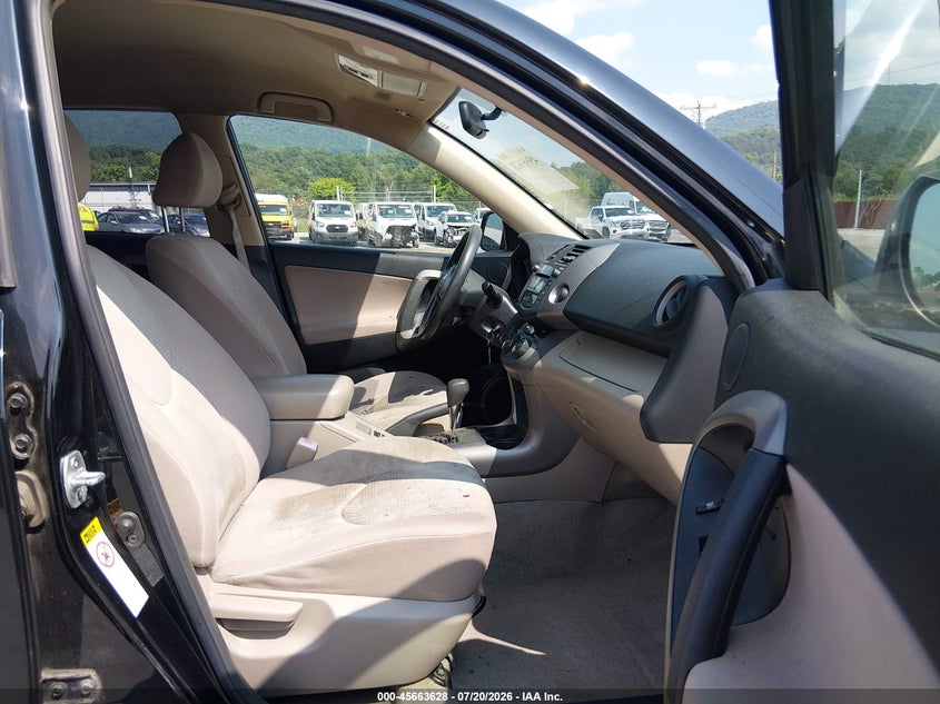 2007 Toyota Rav4 VIN JTMBK33V376013862 IAAI salvage auction — NORMAL WEAR, Clear (Pennsylvania), sold $325 on 2026-07-29 (photo 5)