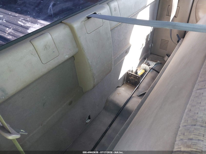 2005 Toyota Tundra VIN 5TBJT32165S459677 IAAI salvage auction — NORMAL WEAR, Clear - Dealer Only (California), sold $4,550 on 2026-07-29 (photo 8)