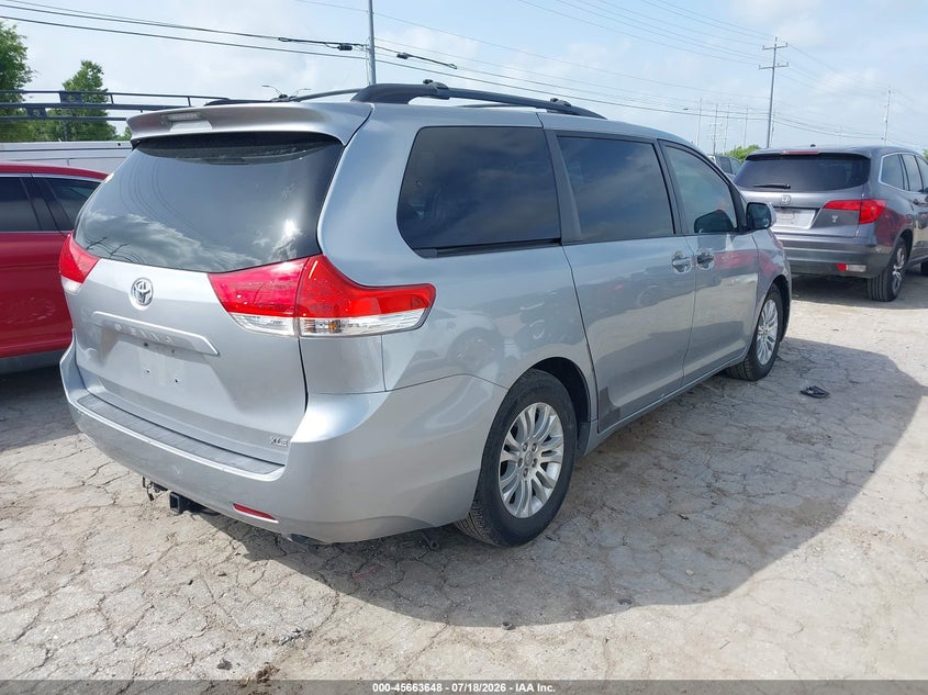 2011 Toyota Sienna VIN 5TDYK3DC0BS102112 IAAI salvage auction — REAR END, Original (Texas), sold $1,400 on 2026-07-29 (photo 4)