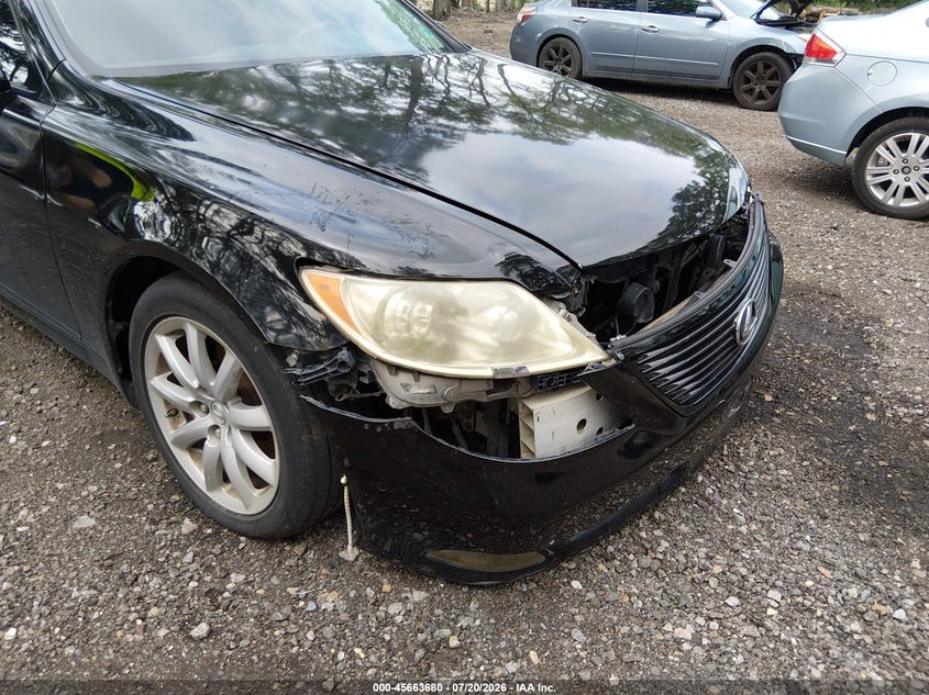 2008 Lexus Ls 460 VIN JTHBL46F185059641 IAAI salvage auction — NORMAL WEAR, Clear (Virginia), sold $300 on 2026-07-28 (photo 6)