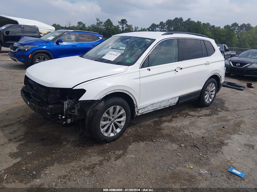 2018 Volkswagen Tiguan VIN 3VV2B7AX0JM010325 IAAI salvage auction — LEFT FRONT, Salvage Title, sold $4,700 on 2026-08-01 (photo 2)