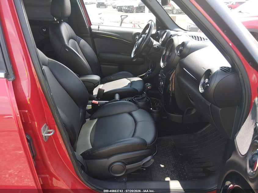 2015 Mini Countryman VIN WMWZC5C51FWP47497 IAAI salvage auction — NORMAL WEAR, Original (Ohio), sold $575 on 2026-07-29 (photo 5)