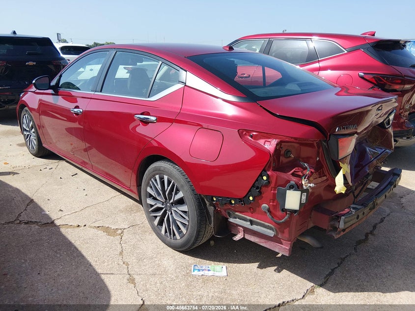 2024 Nissan Altima VIN 1N4BL4DV1RN387130 IAAI salvage auction — REAR END, Enterprise Vehicles Clear Only (Texas), sold $10,800 on 2026-07-29 (photo 3)