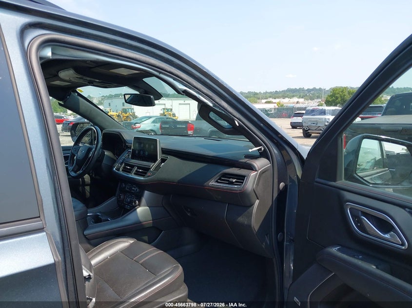 2021 Chevrolet Suburban VIN 1GNSKEKD2MR422747 IAAI salvage auction — RIGHT SIDE, Salvage (Pennsylvania), sold $19,000 on 2026-09-04 (photo 5)