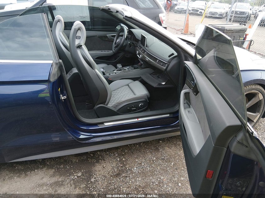 2019 Audi S5 VIN WAUY4GF5XKN006894 IAAI salvage auction — SIDE, Salvage Title, sold $10,200 on 2026-08-27 (photo 5)