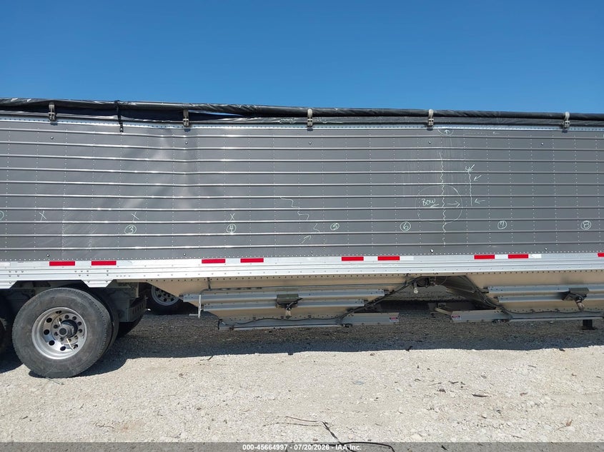 2024 Timpte Unknown VIN 1TDH43020RB180608 IAAI salvage auction — SIDE, Salvage (Nebraska), sold $17,100 on 2026-09-16 (photo 6)