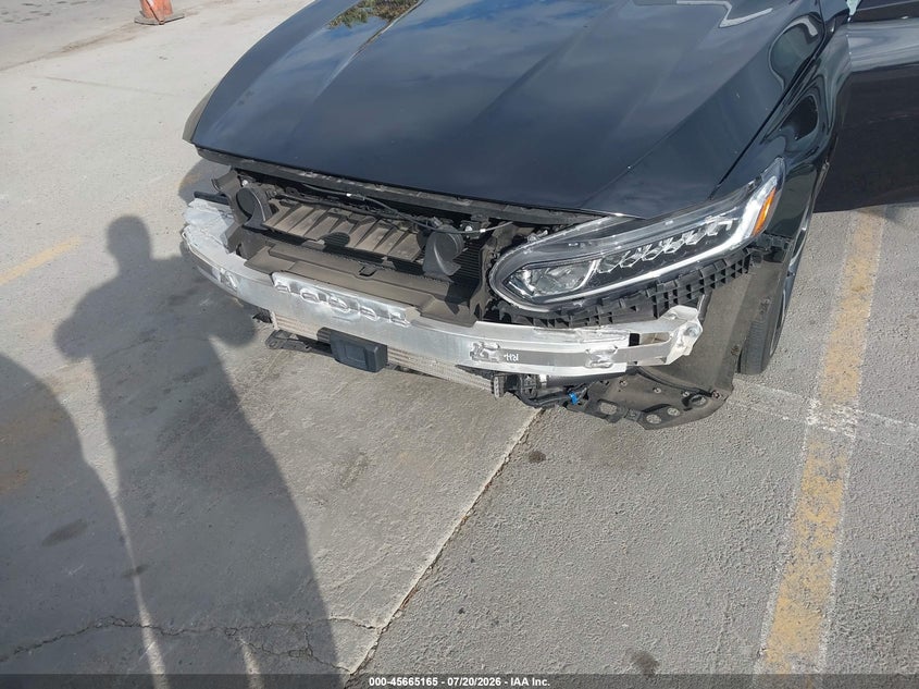 2019 Honda Accord VIN 1HGCV1F33KA085372 IAAI salvage auction — FRONT END, Salvage (California), sold $7,350 on 2026-07-27 (photo 6)