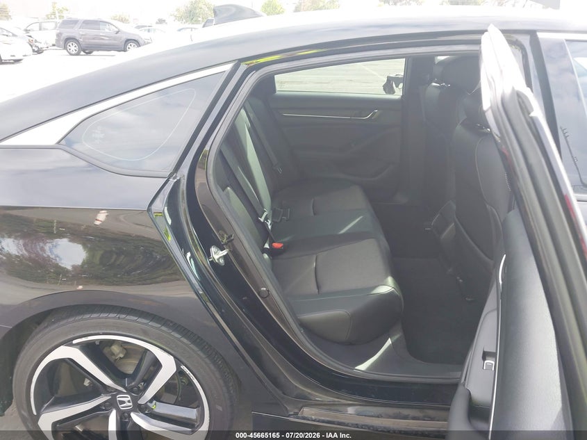 2019 Honda Accord VIN 1HGCV1F33KA085372 IAAI salvage auction — FRONT END, Salvage (California), sold $7,350 on 2026-07-27 (photo 8)
