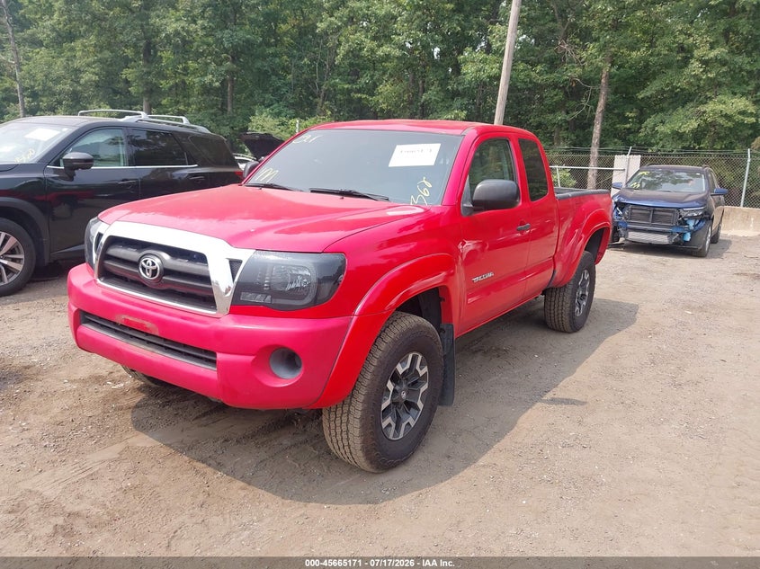 2008 Toyota Tacoma VIN 5TEUX42N58Z531381 IAAI salvage auction — REAR END, Salvage - Greater Than 75% (Maryland), sold $5,300 on 2026-08-01 (photo 2)