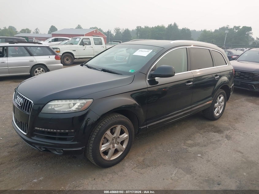2015 Audi Q7 VIN WA1CGAFE0FD007933 IAAI salvage auction — NORMAL WEAR, Clear (Virginia), sold $25 on 2026-07-28 (photo 2)