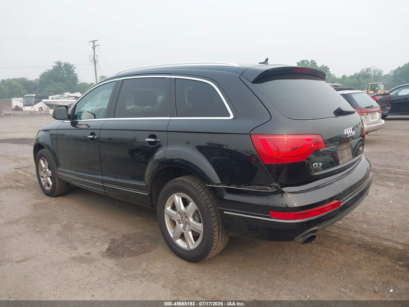 2015 Audi Q7 VIN WA1CGAFE0FD007933 IAAI salvage auction — NORMAL WEAR, Clear (Virginia), sold $25 on 2026-07-28 (photo 3)