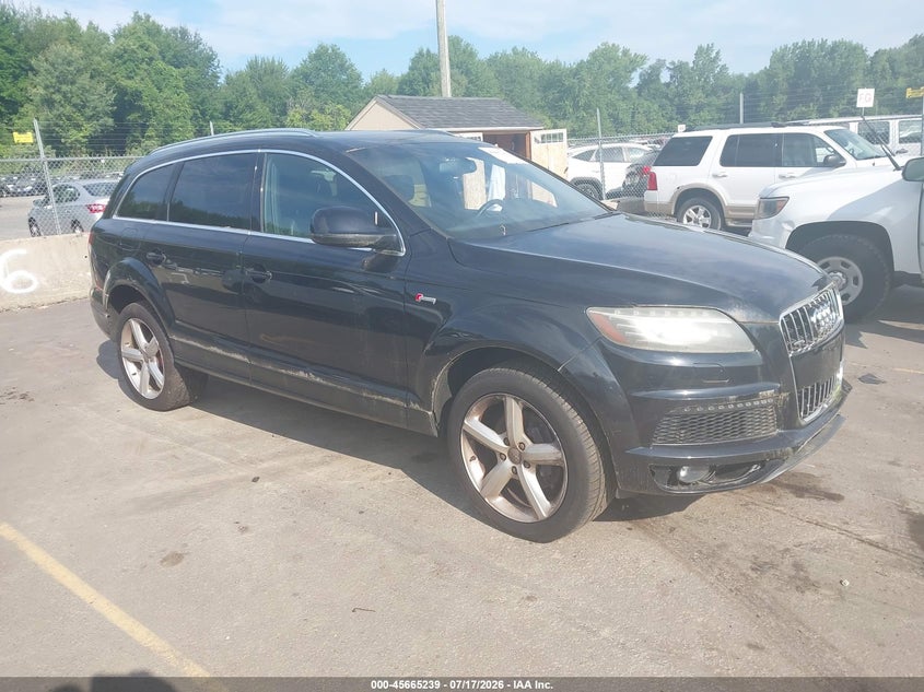 2013 Audi Q7 VIN WA1DGAFE3DD001450 IAAI salvage auction — NORMAL WEAR, Clear (Connecticut), sold $600 on 2026-07-23 (photo 1)