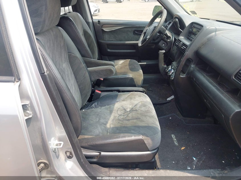 2002 Honda Cr-v VIN JHLRD78862C061419 IAAI salvage auction — NORMAL WEAR, Clear (Virginia), sold $25 on 2026-07-22 (photo 5)
