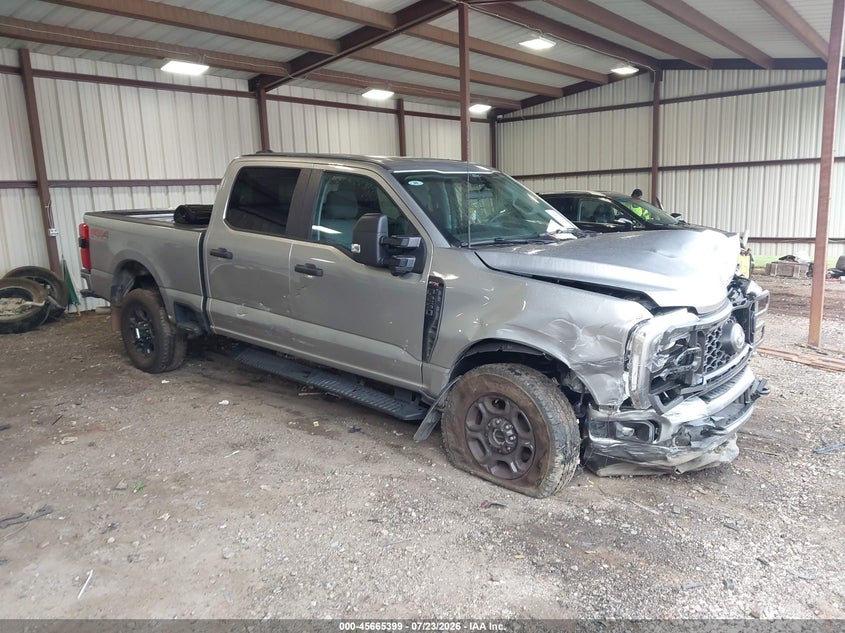 2024 Ford F250 VIN 1FT8W2BA8REF62652 — IAAI salvage auction photo