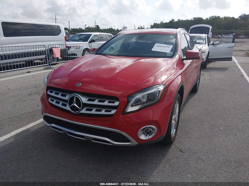 2020 Mercedes-benz Gla-klasse VIN W1NTG4EB6LJ697692 IAAI salvage auction — HAIL, Salvage Title, sold $10,200 on 2026-07-31 (photo 2)