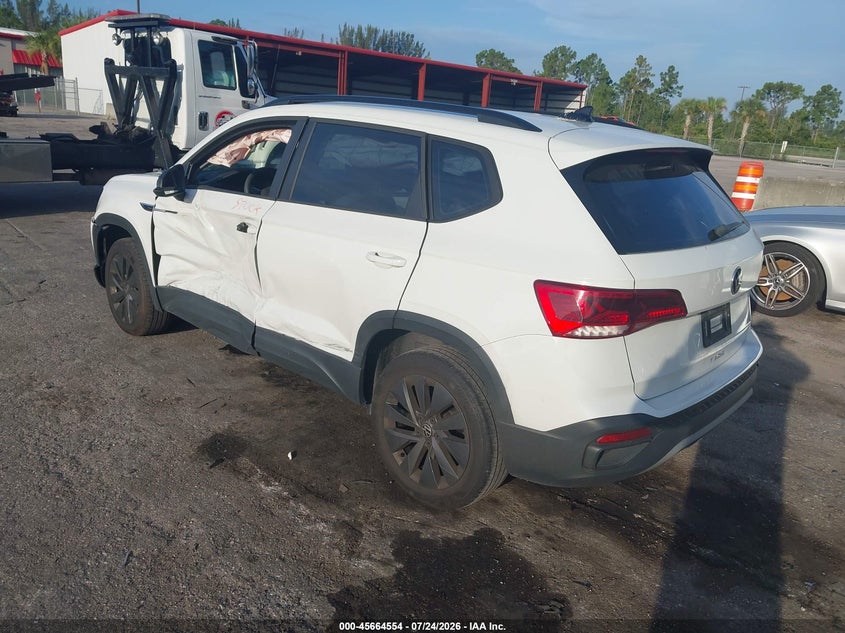 2022 Volkswagen Taos VIN 3VVCX7B29NM031818 IAAI salvage auction — LEFT FRONT, Wait Title, sold $3,650 on 2026-08-31 (photo 3)