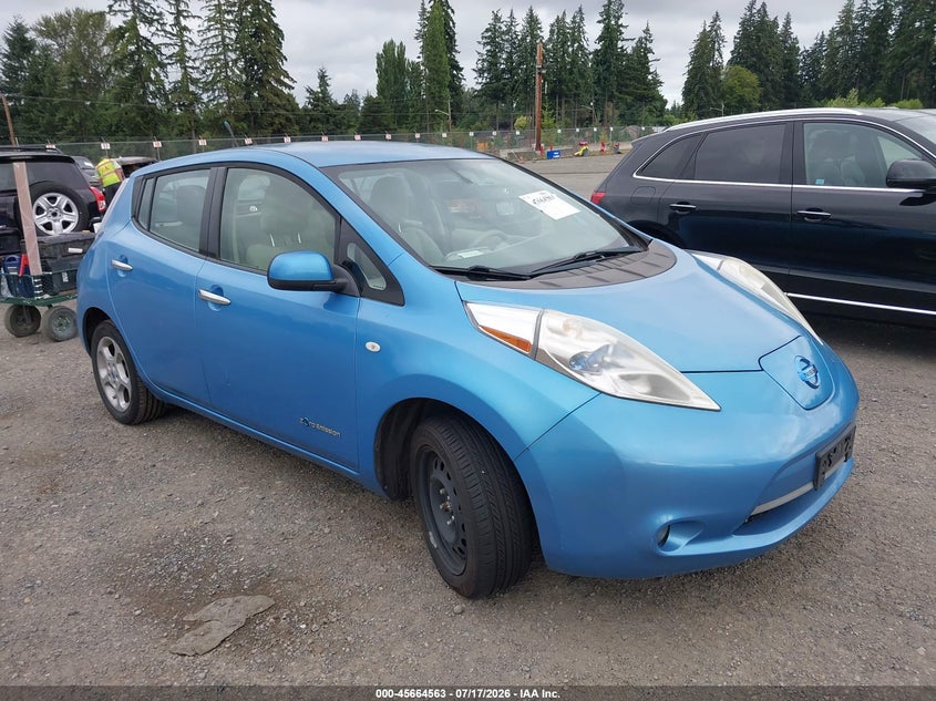 2011 Nissan Leaf VIN JN1AZ0CP0BT009336 IAAI salvage auction — NORMAL WEAR, Clear (Washington), sold $225 on 2026-07-22 (photo 1)