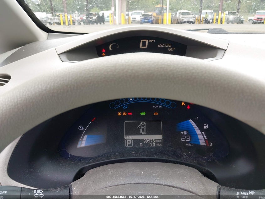 2011 Nissan Leaf VIN JN1AZ0CP0BT009336 IAAI salvage auction — NORMAL WEAR, Clear (Washington), sold $225 on 2026-07-22 (photo 7)