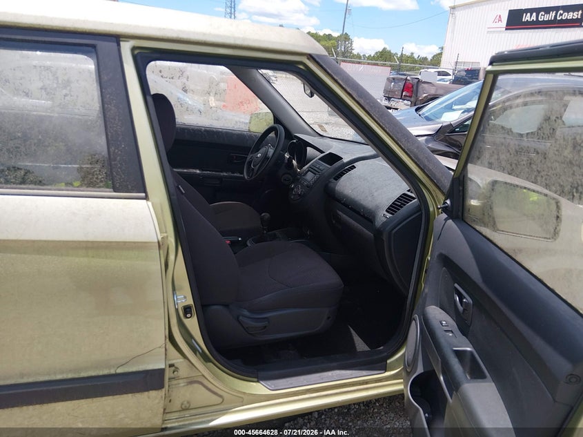 2013 Kia Soul VIN KNDJT2A58D7584517 IAAI salvage auction — NORMAL WEAR, Clear (Tennessee), sold $325 on 2026-07-24 (photo 5)