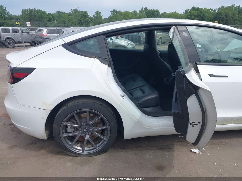 2021 Tesla Model 3 VIN 5YJ3E1EA0MF029222 IAAI salvage auction — NORMAL WEAR, Clear (Connecticut), sold $3,225 on 2026-07-30 (photo 7)