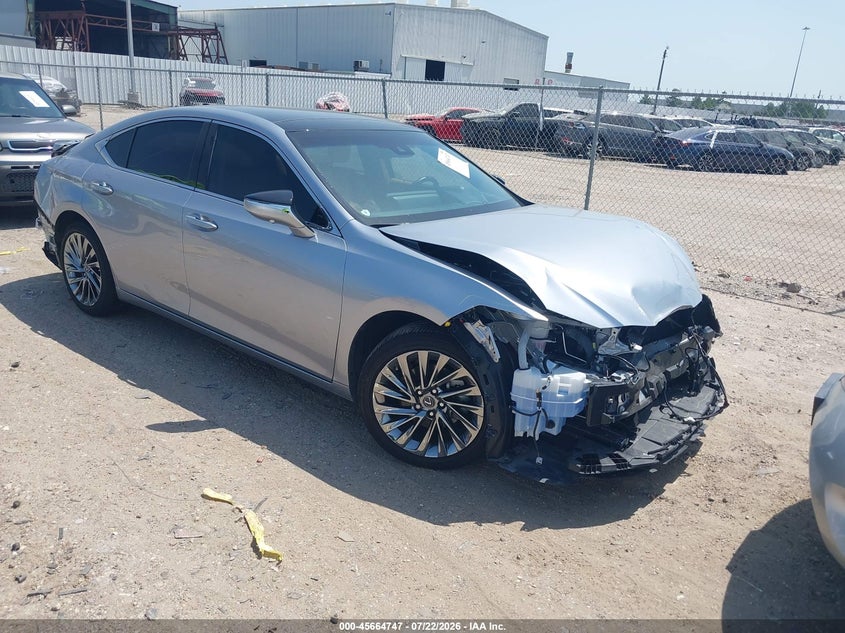 2025 Lexus ES 350 VIN 58AFZ1B18SU190495 — IAAI salvage auction photo