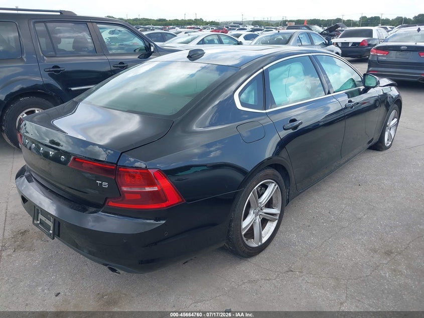 2018 Volvo S90 VIN LVY982AK8JP029226 IAAI salvage auction — NORMAL WEAR, Original (Texas), sold $1,100 on 2026-08-03 (photo 4)