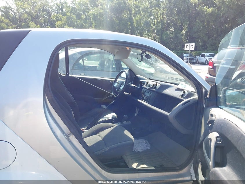2014 Smart Fortwo VIN WMEEJ3BA7EK784247 IAAI salvage auction — NORMAL WEAR, Clear (Kansas), sold $550 on 2026-08-26 (photo 8)